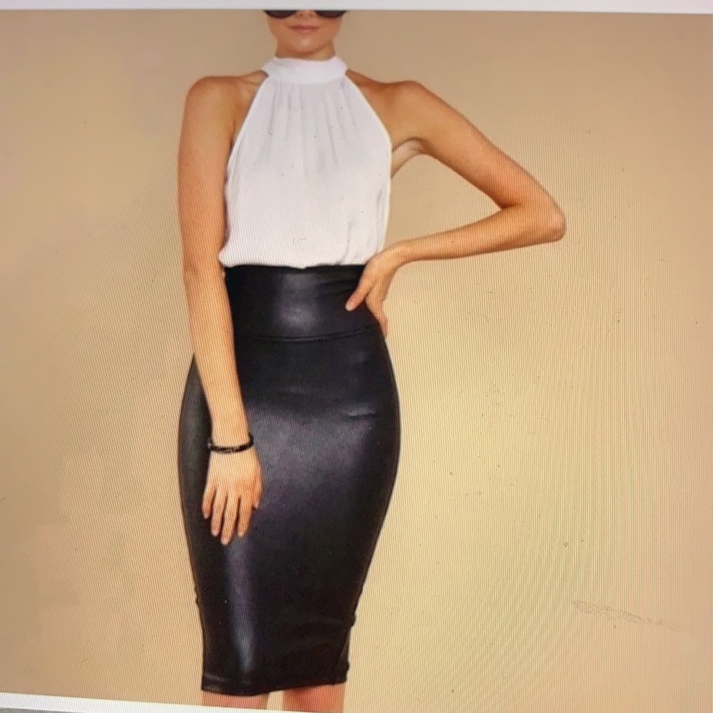 SPANX Faux Leather Pencil Skirt M